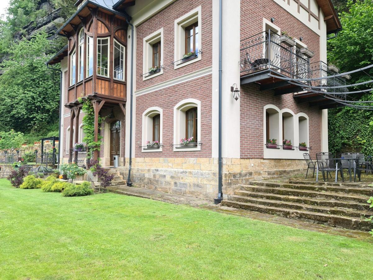 Labsky Dvur Apartment Hřensko Екстериор снимка