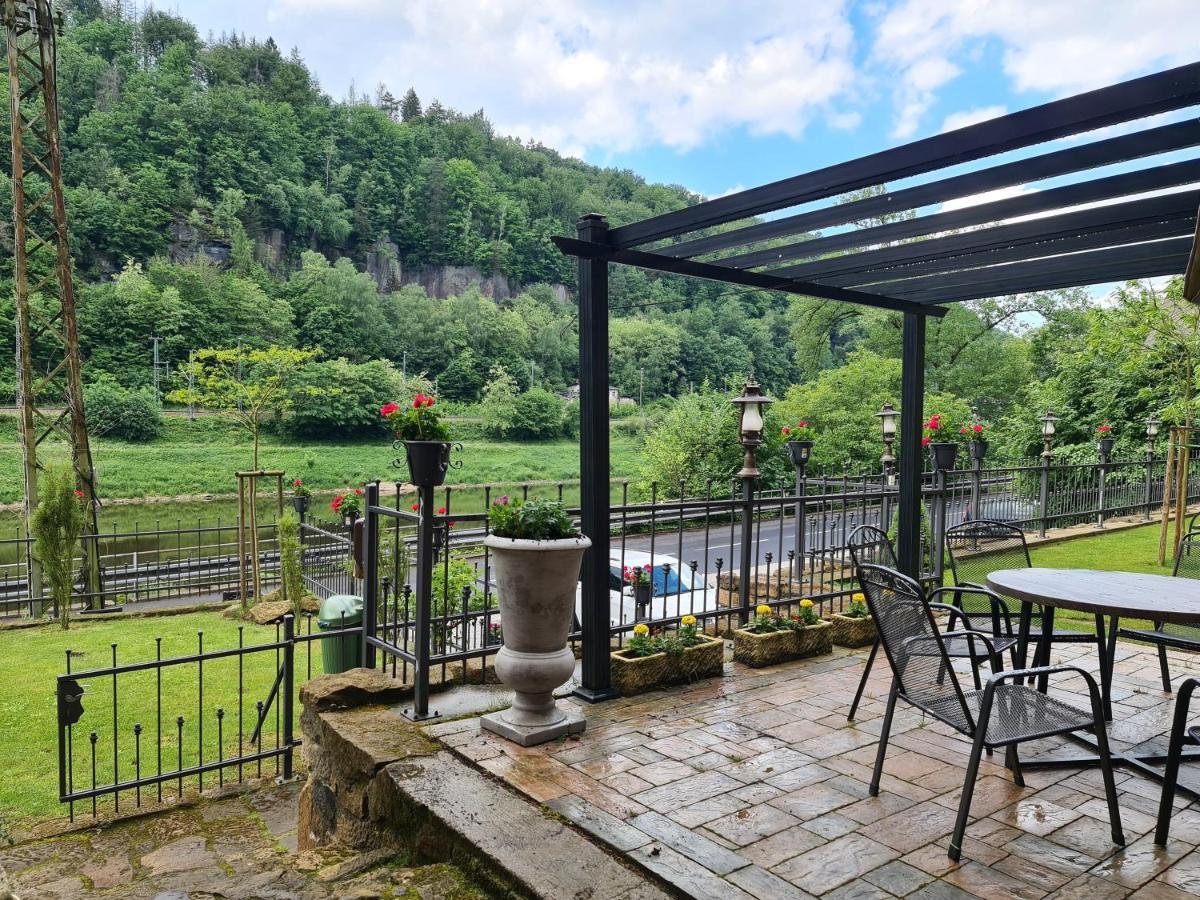 Labsky Dvur Apartment Hřensko Екстериор снимка