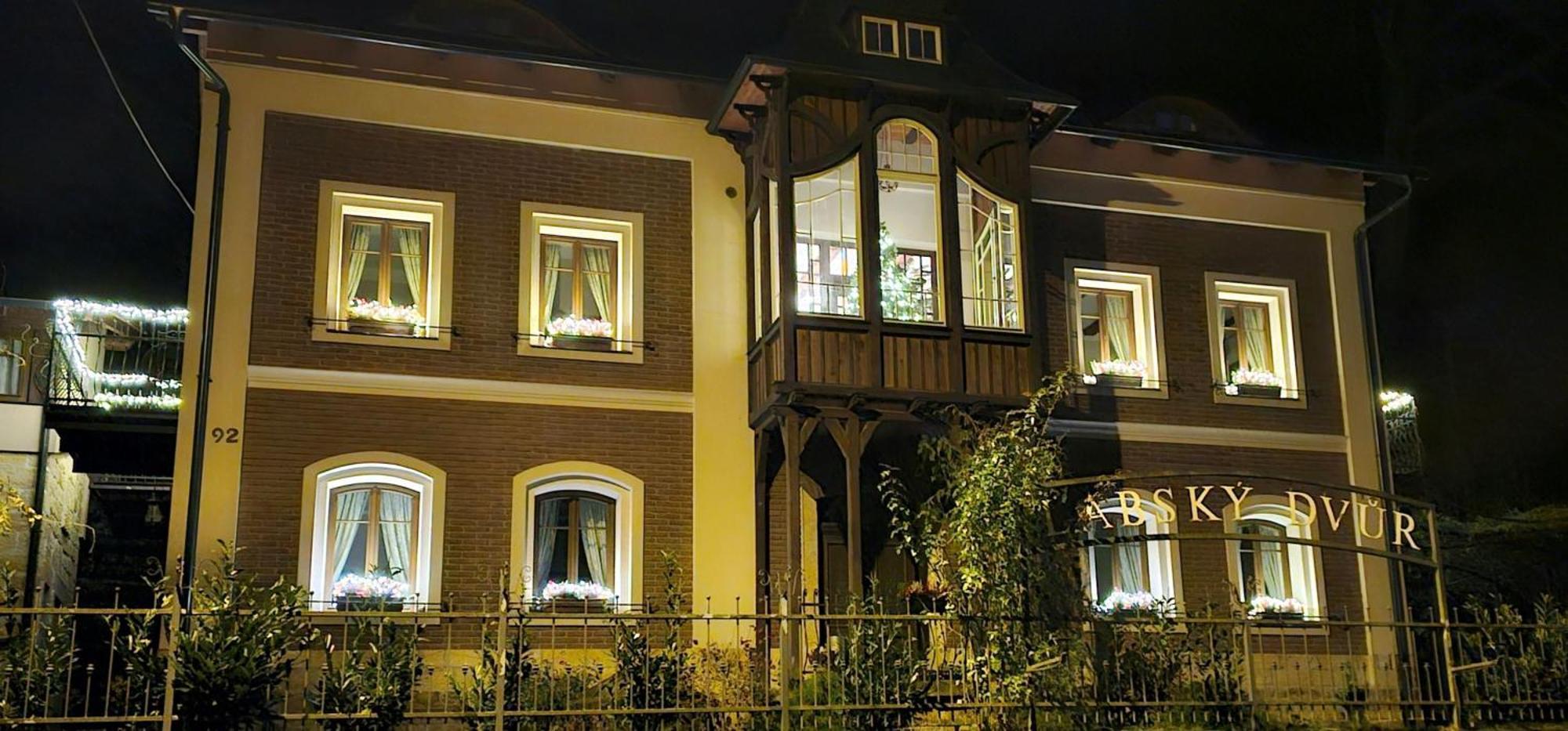 Labsky Dvur Apartment Hřensko Екстериор снимка